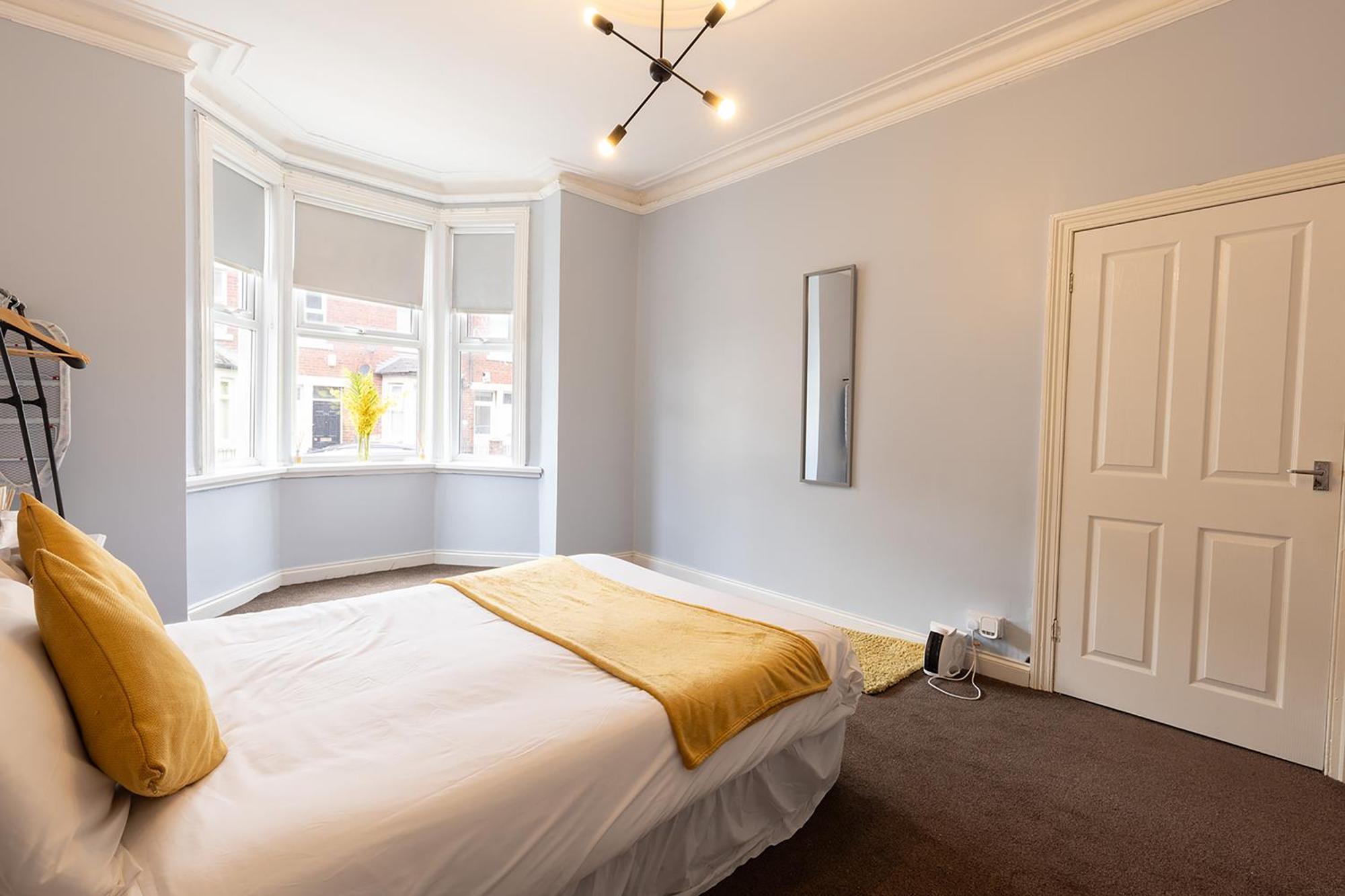 Cityhost Apartments - Gateshead 115 Екстериор снимка